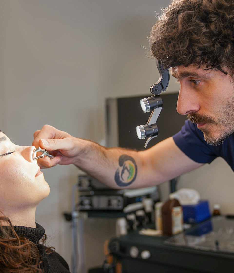 Ultraschall-Piezo-Rhinoplastik erklärt: Unterschied zur klassischen Methode